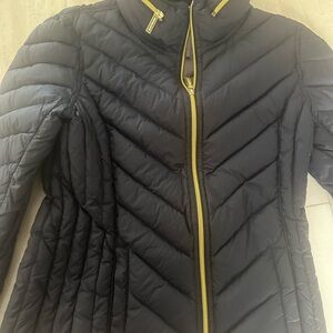 MICHAEL Michael Kors Black Puffer Jacket Chevron Quilting